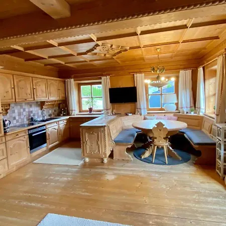 Alpenhof Apartment